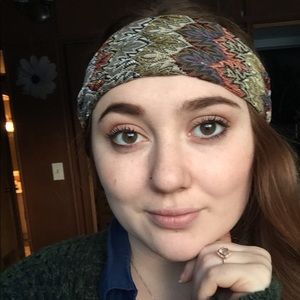 Meet your Posher, Kendra